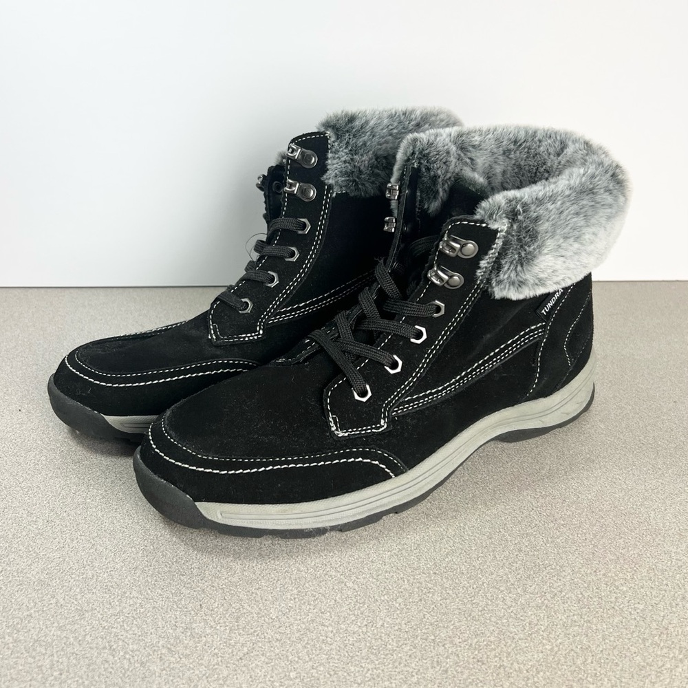 Tundra Surrey Lace Up Style Faux Fur Lined Women's size 9 Boots Black